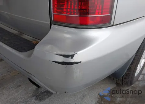 2005 Acura Mdx Touring z USA, uszkodzony, nr VIN 2HNYD18635H548125